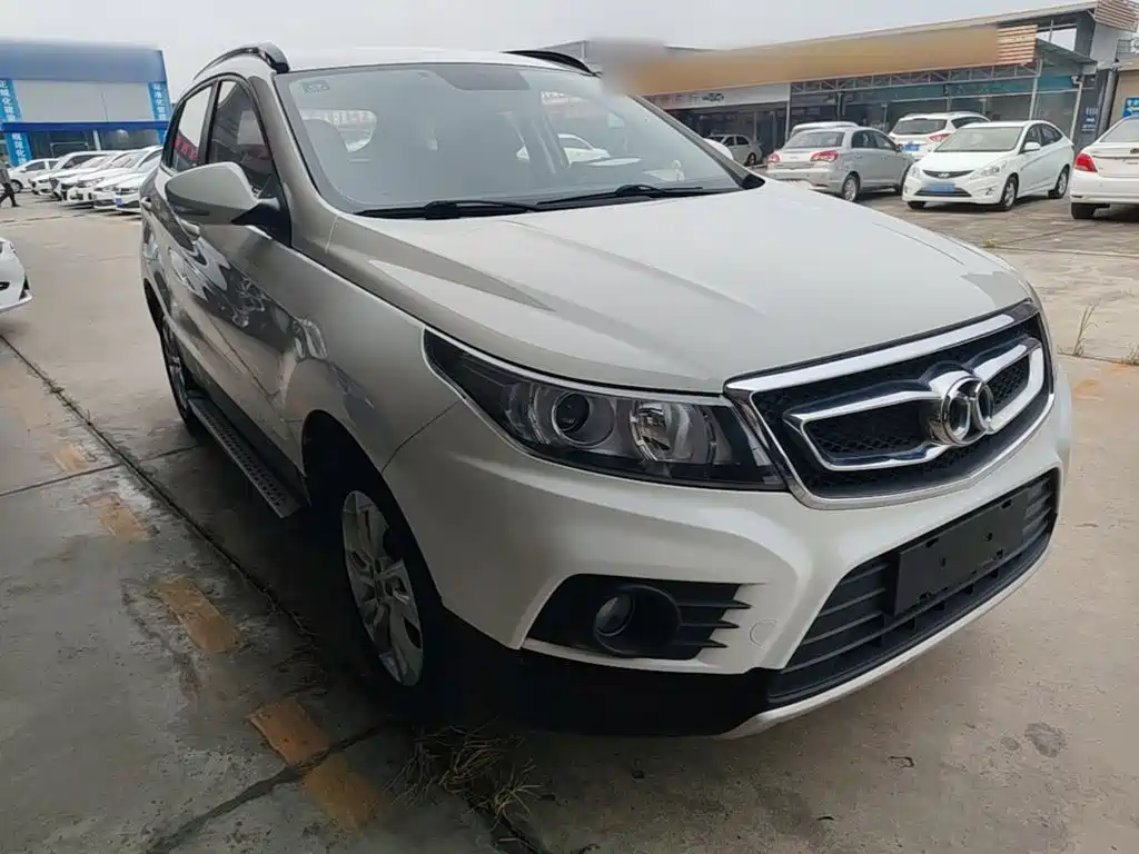 BAIC Senova X55 2016 2016 1.5L Manual Comfort Edition