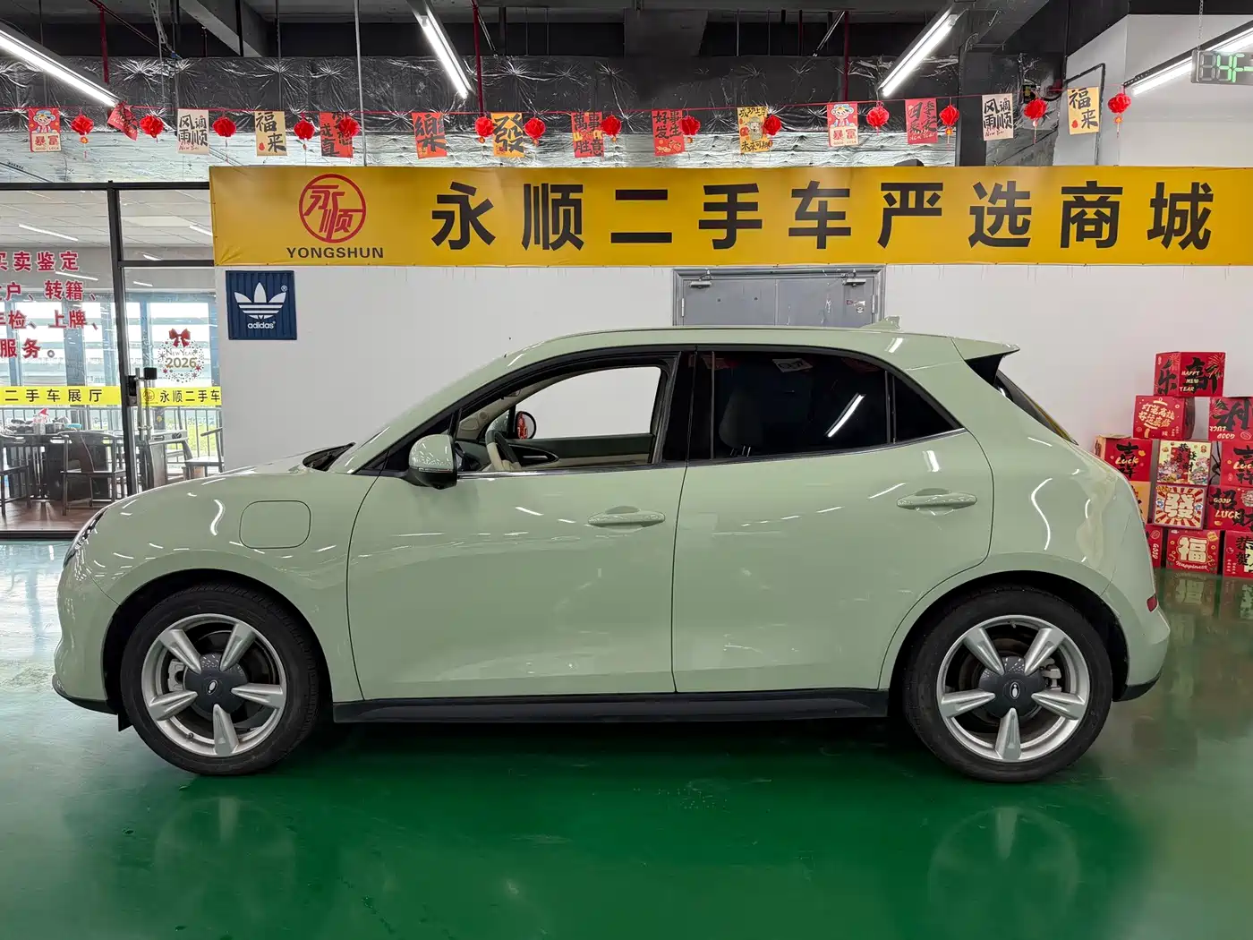 Ora Good Cat 2023 2023 401km Standard Range Premium LFP