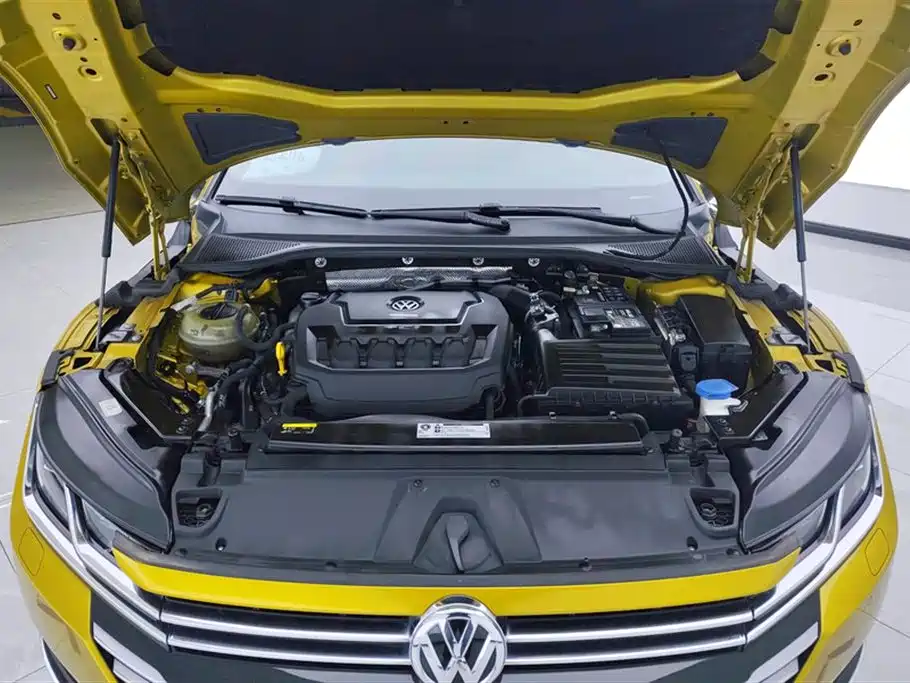 Volkswagen FAW-Volkswagen CC 2019 330TSI Charm Edition China VI фото 10