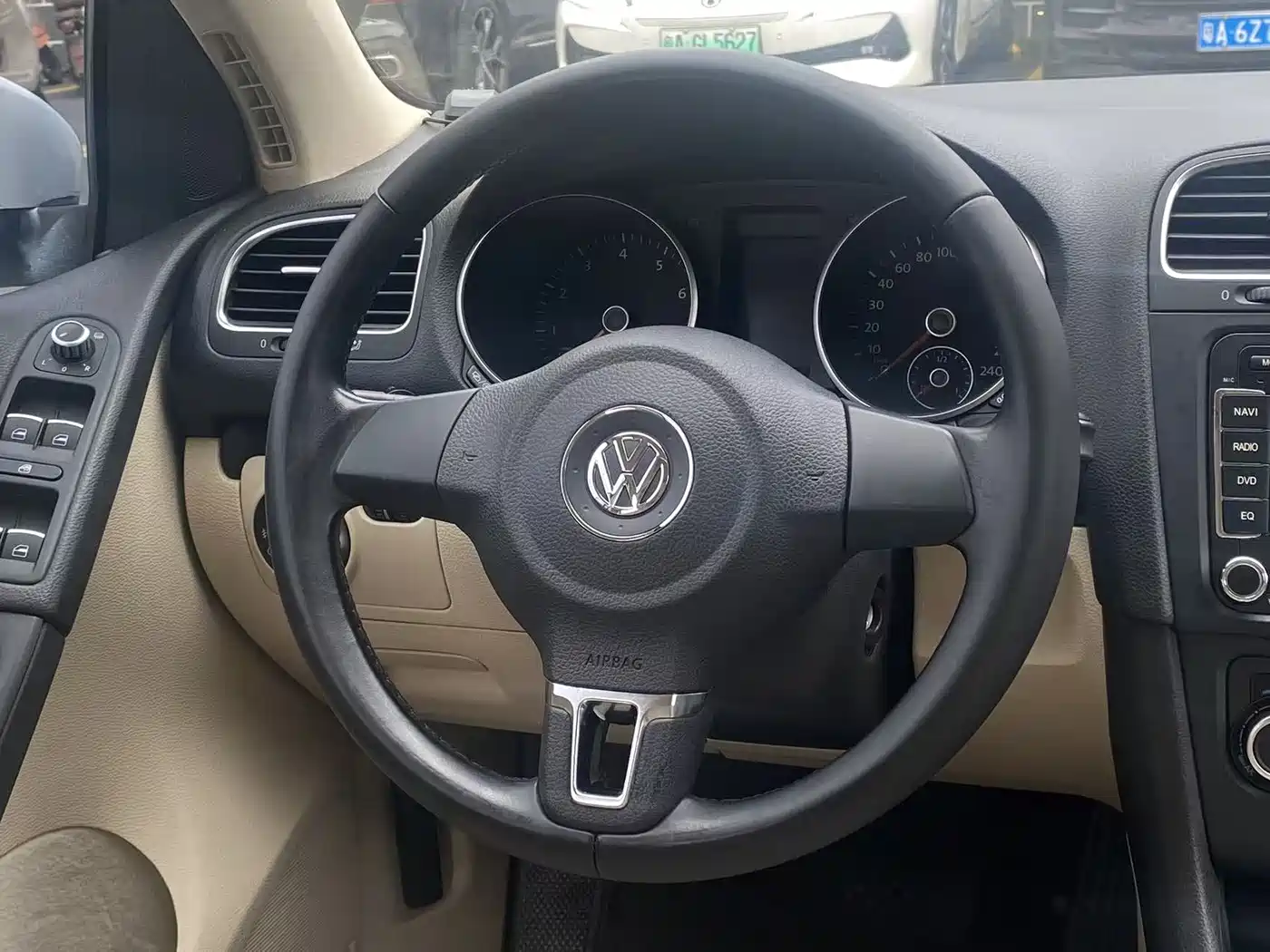 Volkswagen Golf 2012 1.6 Automatic Comfort Type фото 21
