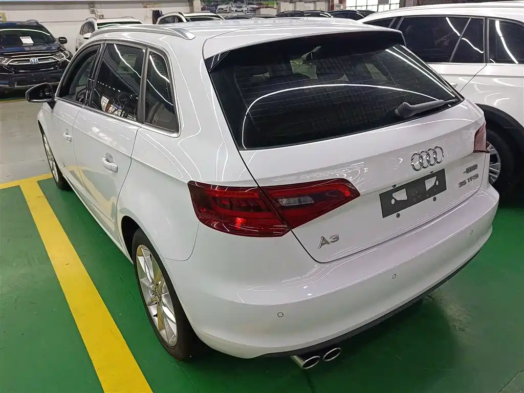 Audi A3 2016 Sportback 35 TFSI Style фото 5
