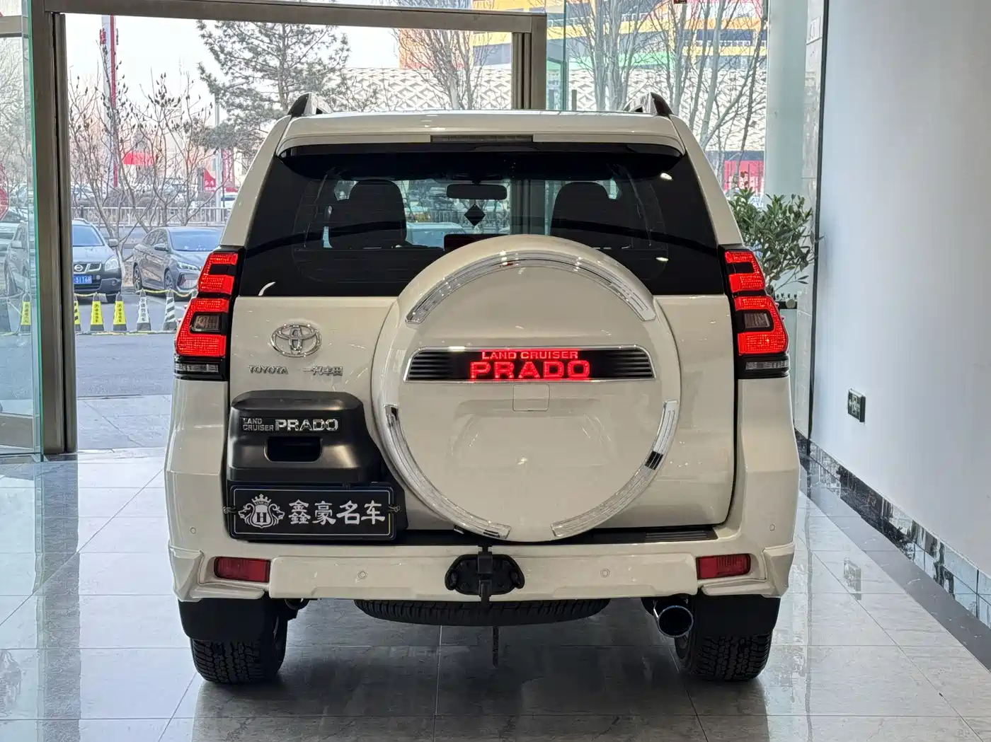 Toyota Prado 2019 3.5L Automatic TX-L Zunxiang Edition with Rear-mounted Spare Tire фото 21