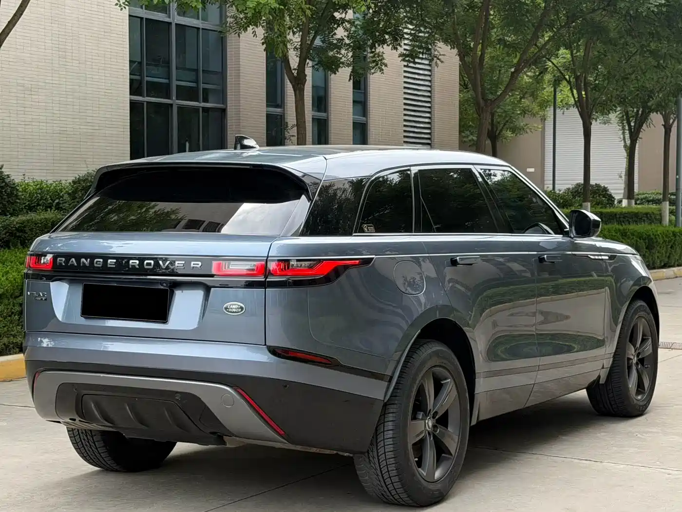 Land Rover Range Rover Velar 2019 250PS R-DYNAMIC S фото 16