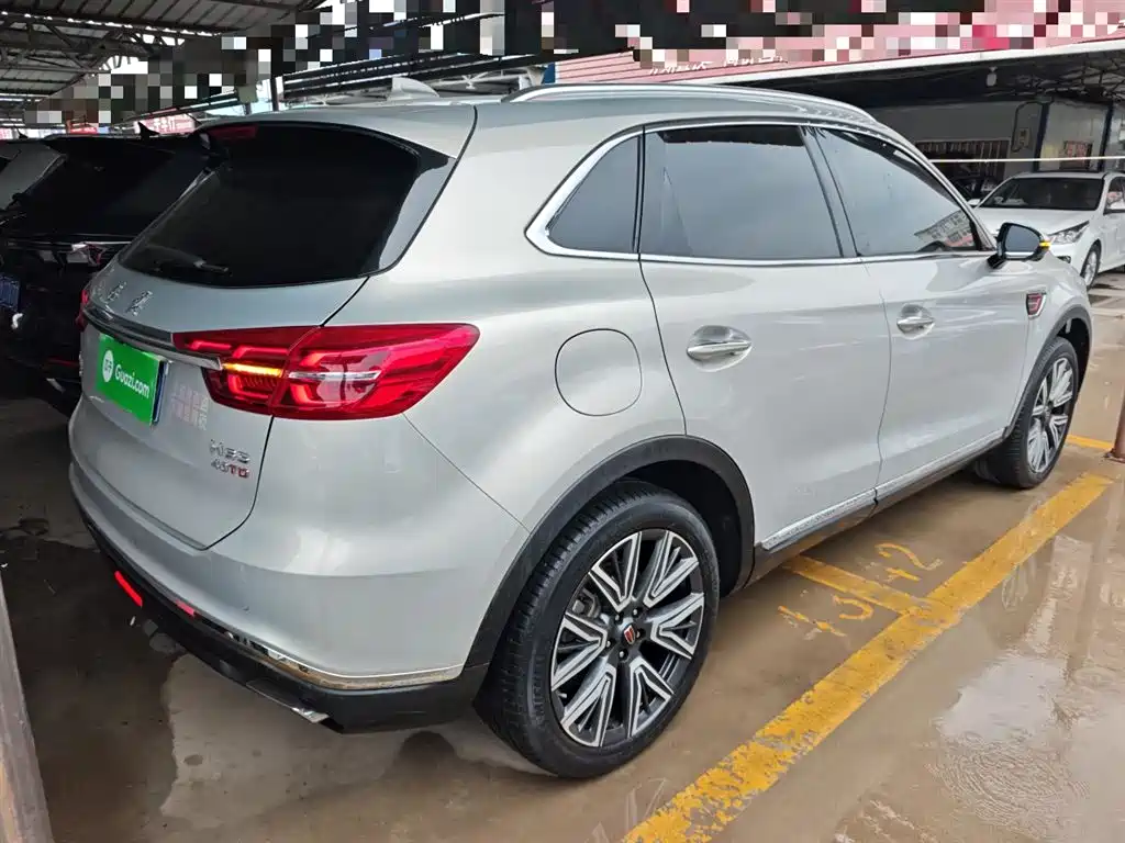 Hongqi HS5 2022 Facelift 2.0T Smart Flag Enjoyment AWD Edition фото 5