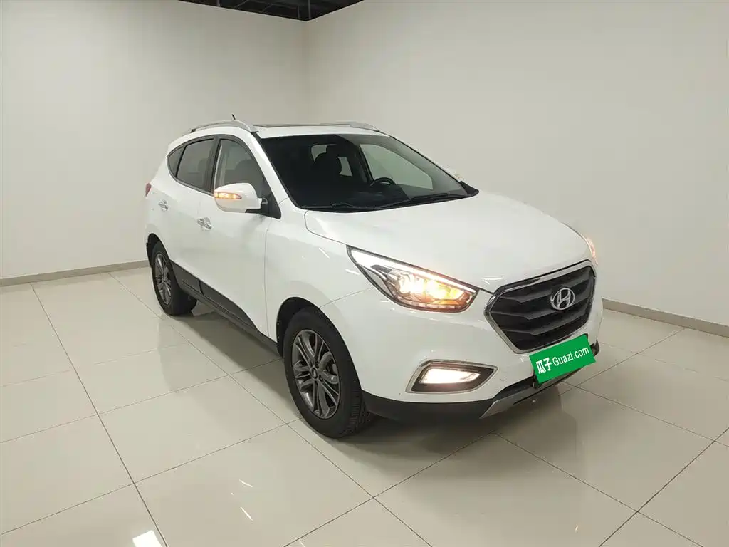 Hyundai Beijing Hyundai ix35 2015 2.0L Automatic 2WD Smart Type China IV фото 4