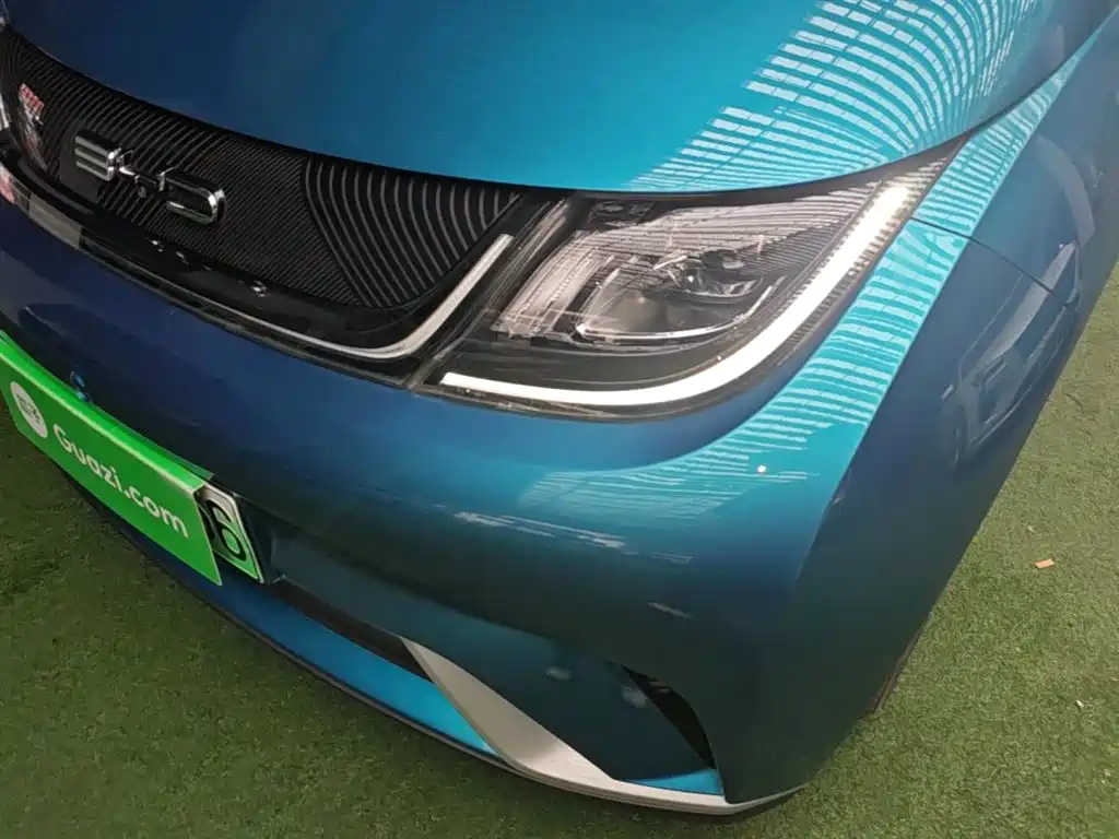 BYD Dolphin 2021 Model 405km Fashion Edition фото 24