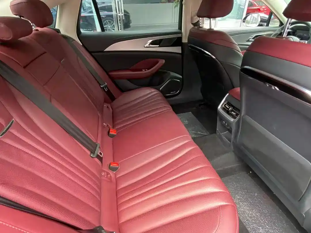 Hongqi H5 2023 1.5T DCT Smart Connect Flag Rhythm фото 7