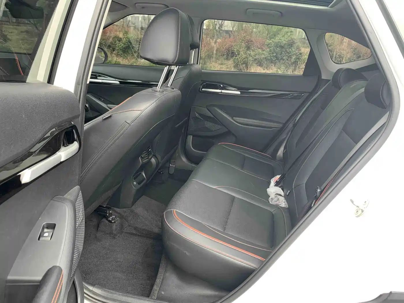 Kia Seltos 2023 1.5L CVT Luxury Edition фото 10