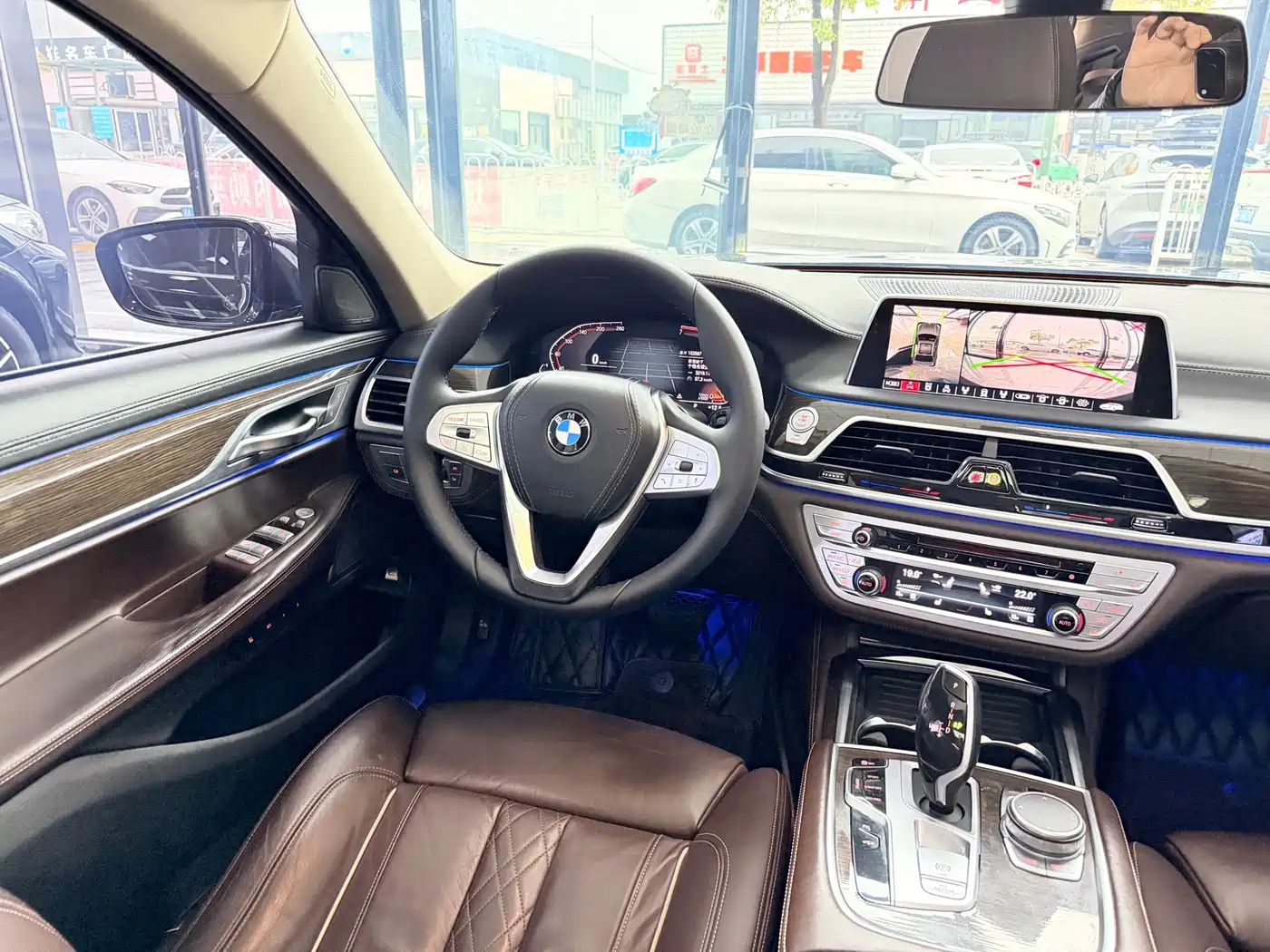 BMW 7 Series 2019 730Li Luxury Package фото 12