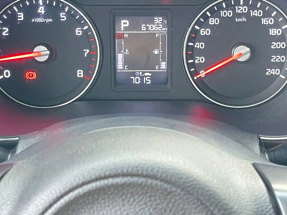 Kia KX3 2015 2015 1.6L Automatic 2WD DLX