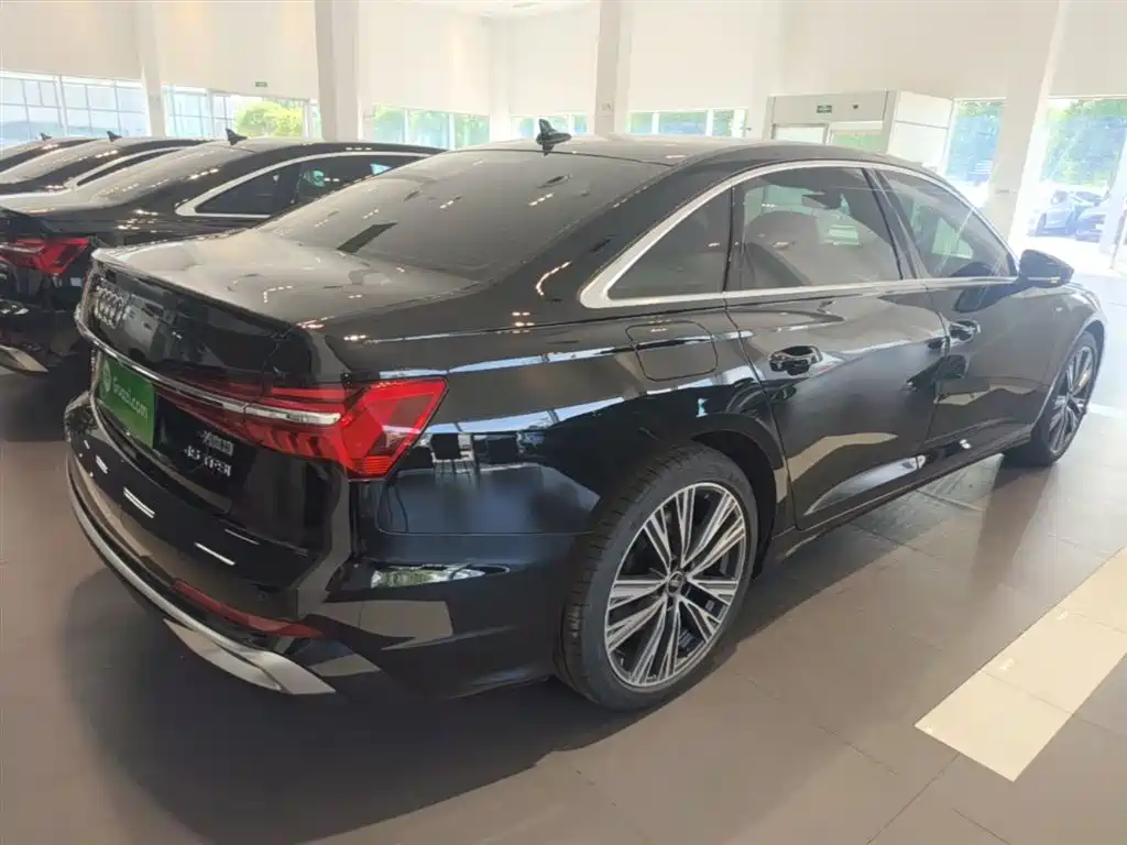 Audi A6L 2026 Model Year 45 TFSI Premium Dynamic фото 7