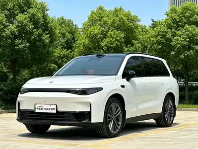 Leapmotor C16