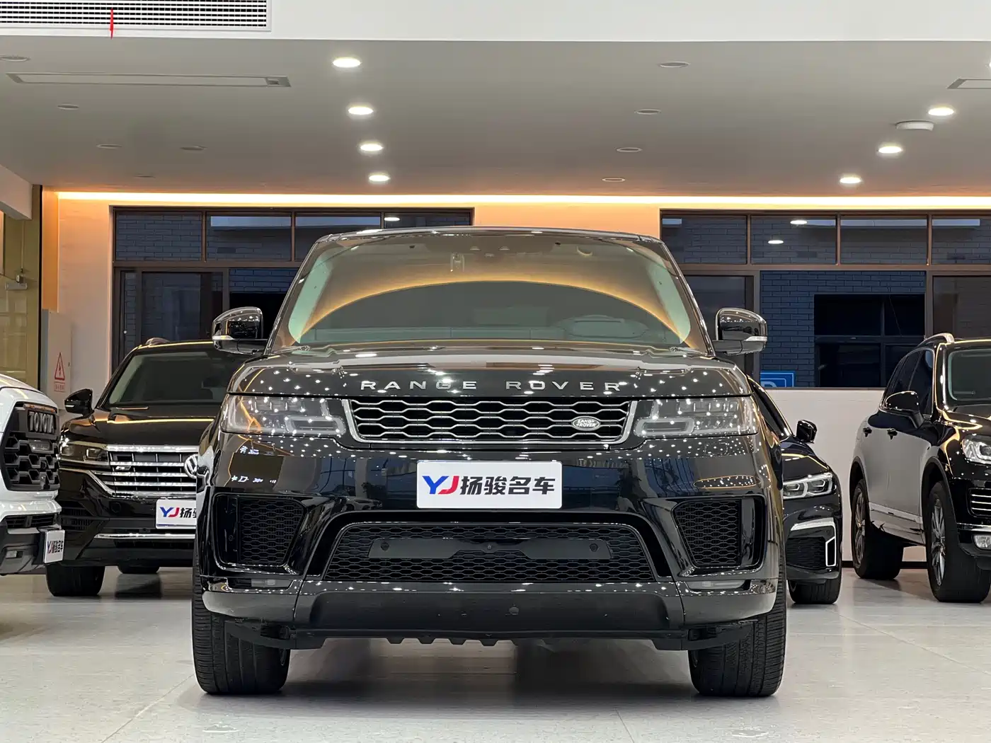 Land Rover Range Rover Sport 2020 3.0 L6 HSE DYNAMIC фото 2