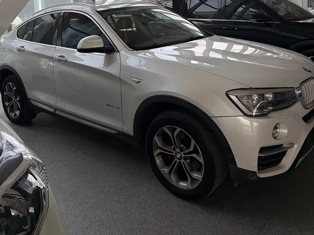 BMW X4 2014 xDrive20i X Design Package фото 3