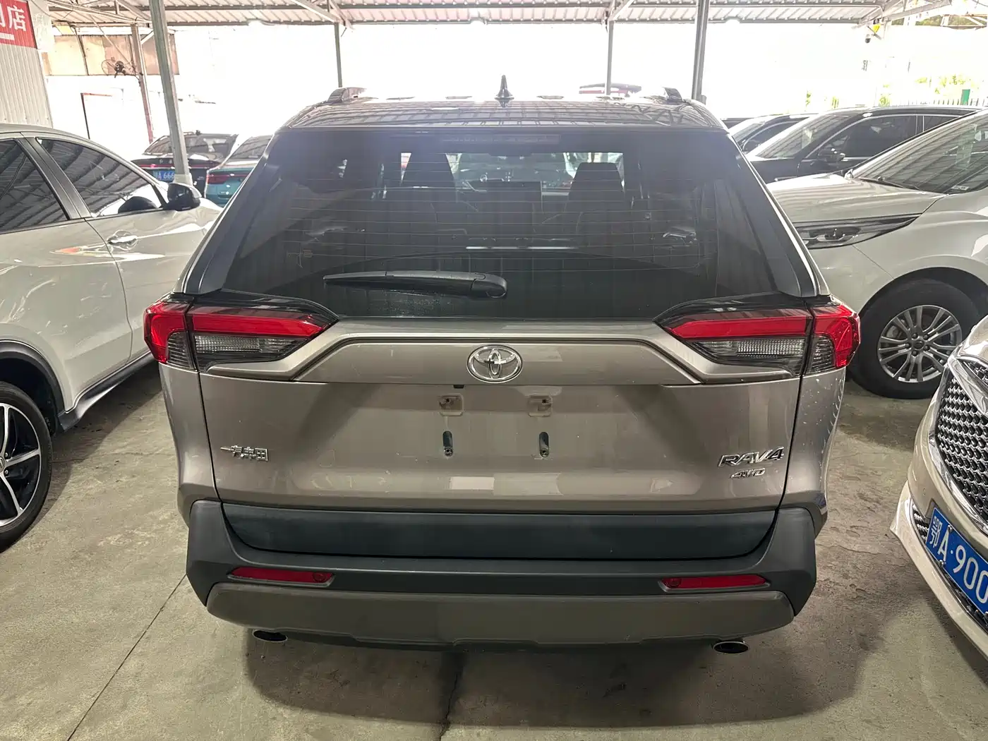 Toyota RAV4 Rongfang 2020 2.0L CVT AWD Trend Edition фото 15