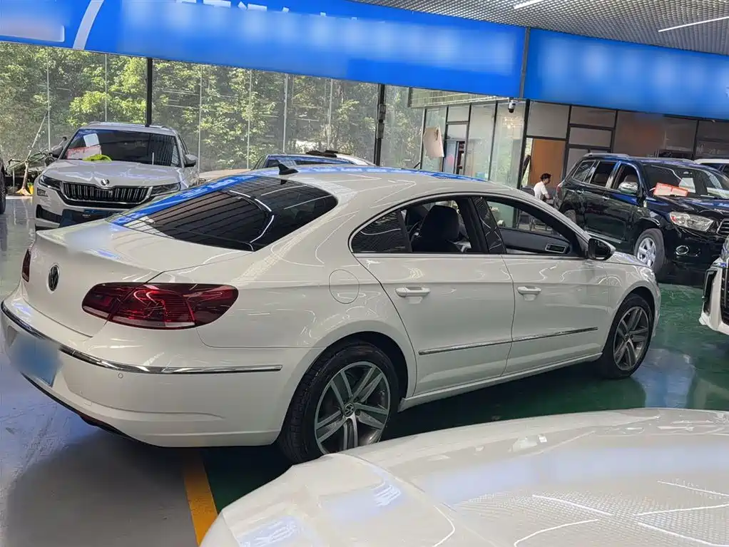 Volkswagen FAW-Volkswagen CC 2018 1.8TSI Premium фото 14