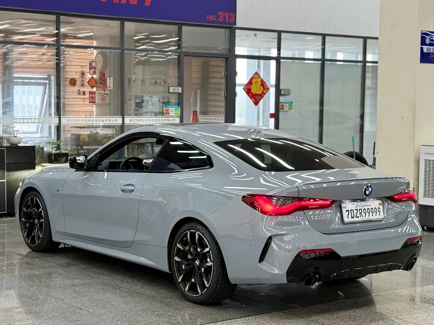 BMW 4 Series 2024 430i M Sport Shadow Edition фото 14