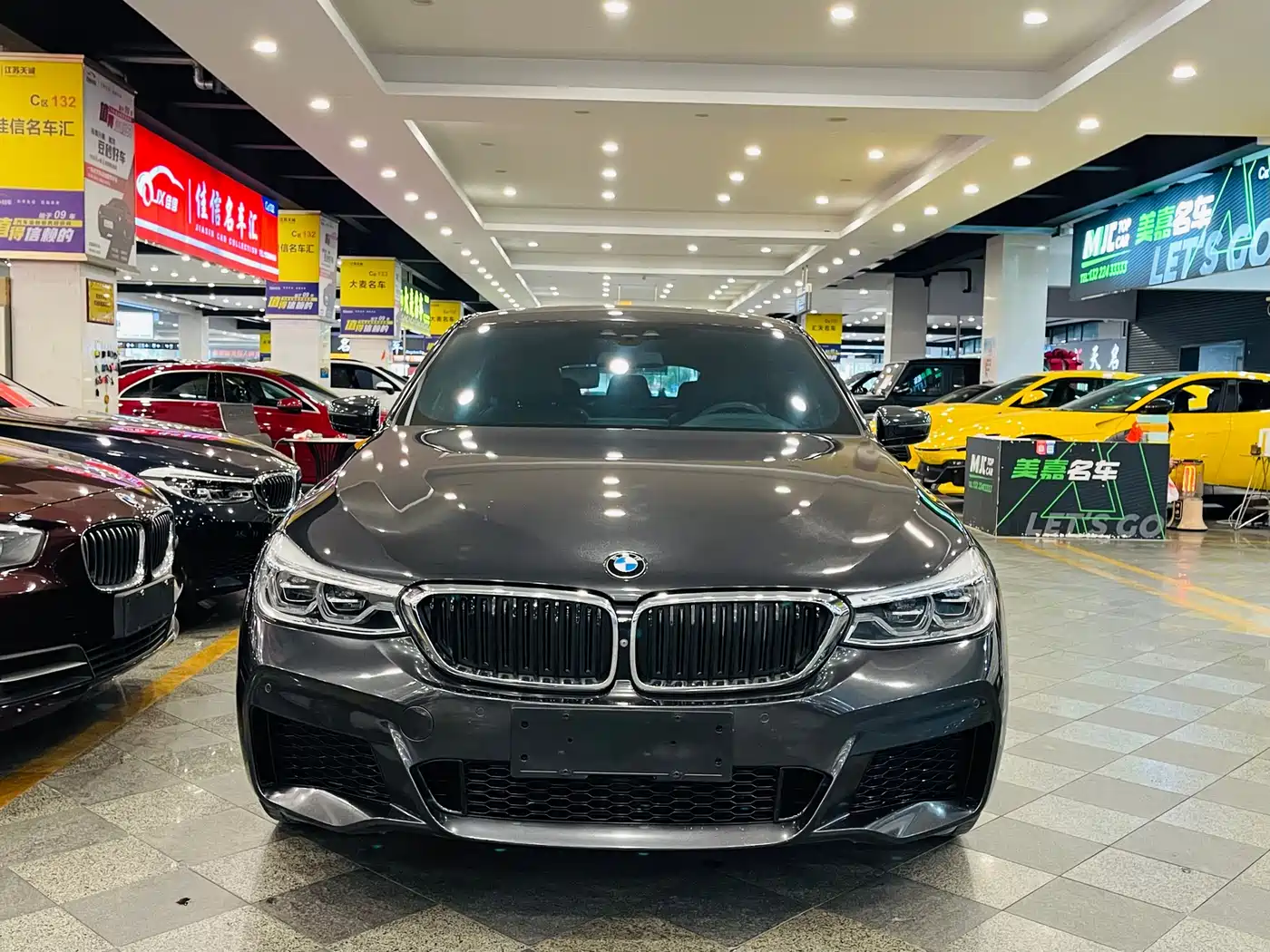 BMW 6 Series GT 2018 640i xDrive M Sport Package фото 2