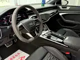 Photo 7 - Audi RS 7