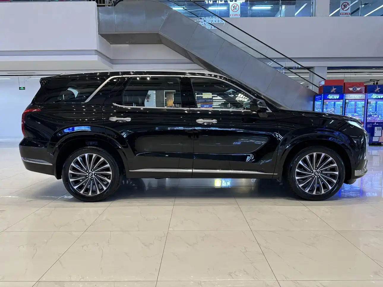 Photo 8 - Hyundai Palisade
