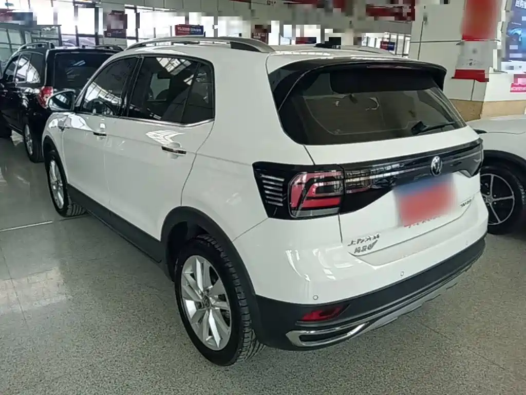 VOLKSWAGEN TU KAI