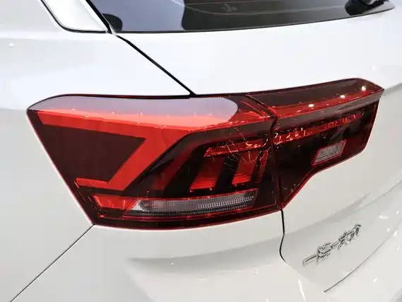 Volkswagen T-ROC 2021 280TSI DSG 2WD Elite Connected фото 6