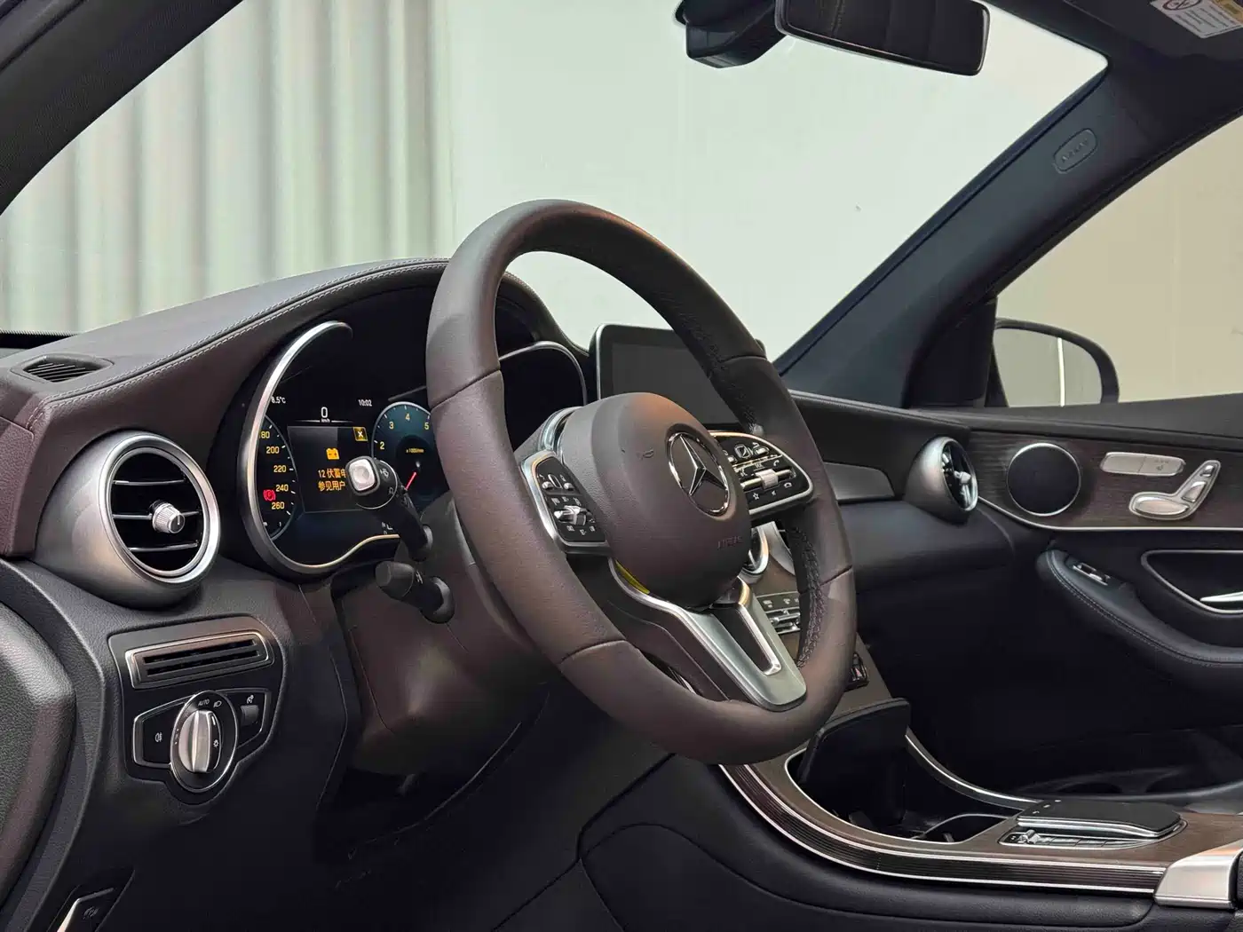 Mercedes-Benz GLC 2022 Facelift II GLC 260 L 4MATIC Luxury фото 12