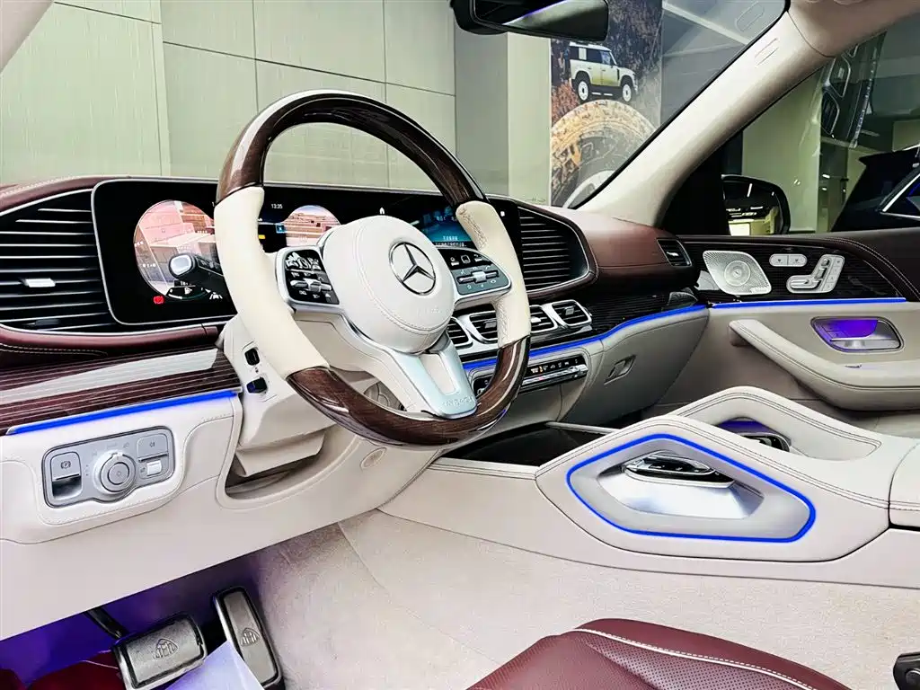 MERCEDES-BENZ MAYBACH GLS