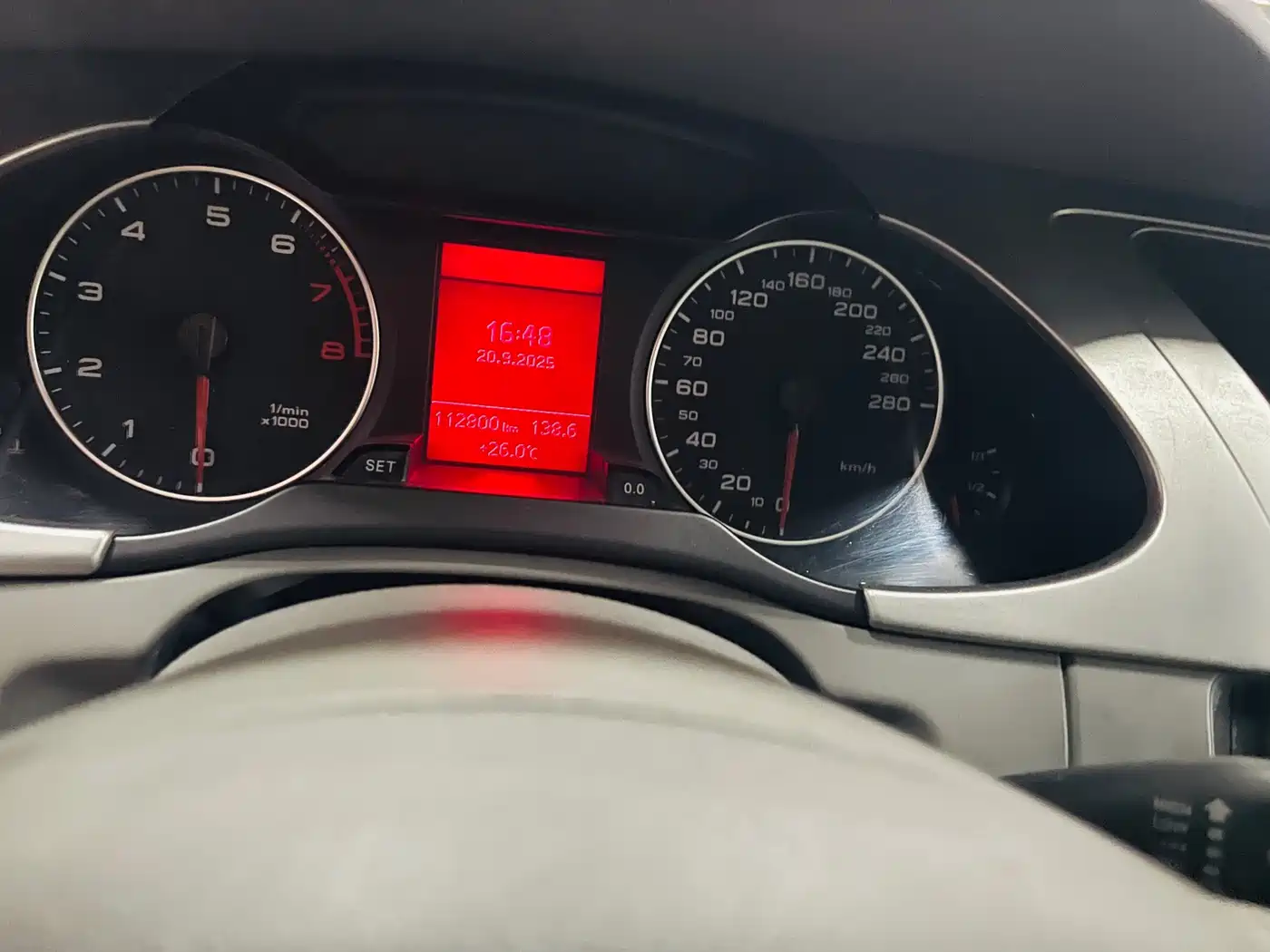 Audi A4L 2010 2010 2.0 TFSI Standard