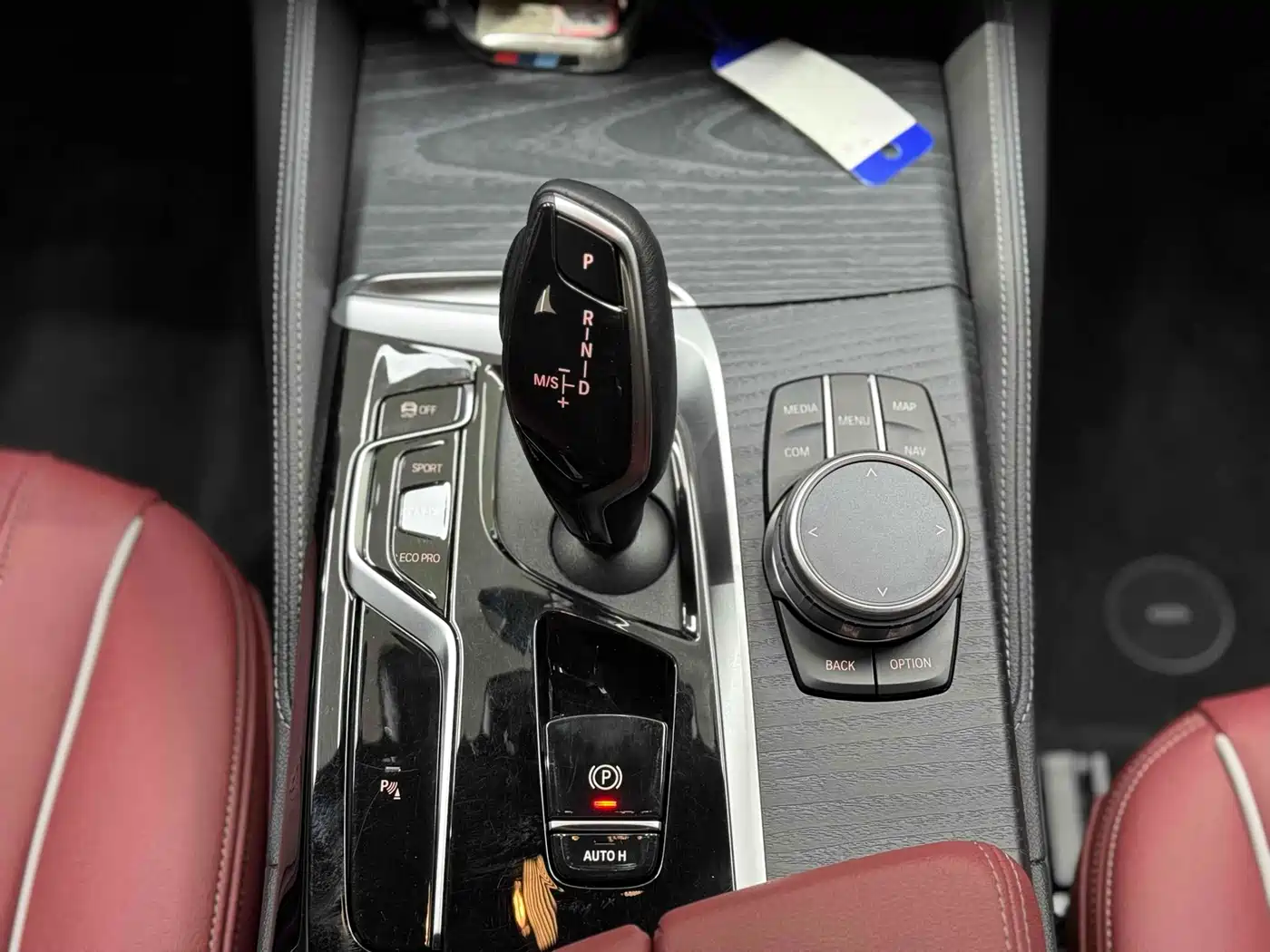 BMW 5 Series 2023 530Li Leading M Sport Package фото 23