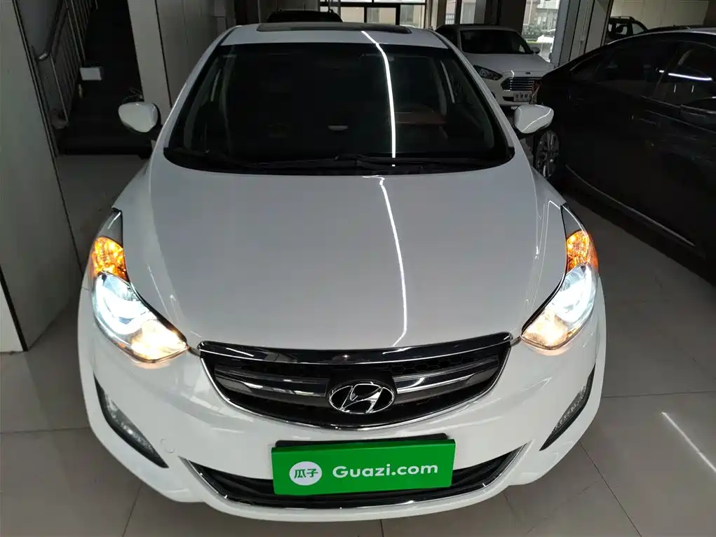 Hyundai Langdong 2015 1.6L Auto Premium фото 3