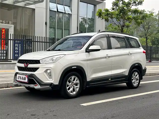 WULING WULING HONGGUANG S3
