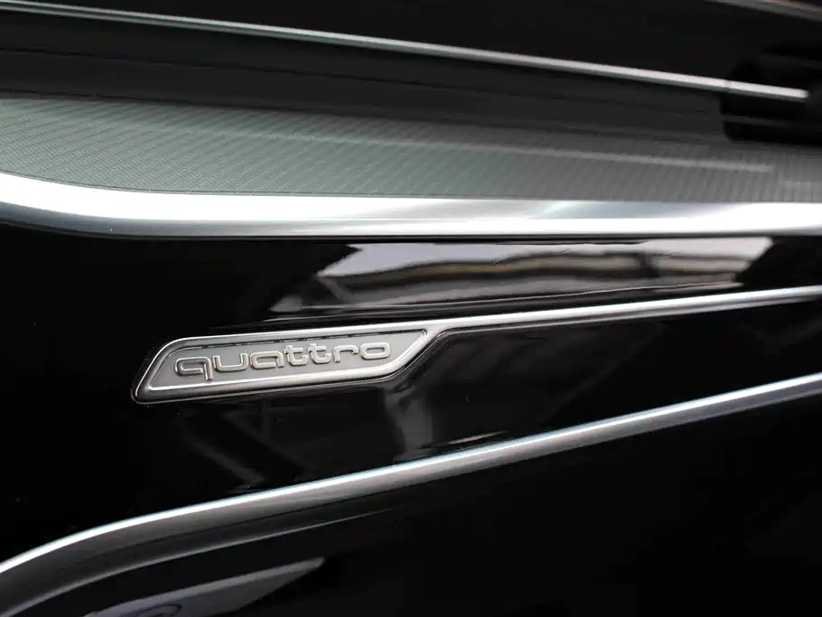 Audi A6L 2021 45 TFSI quattro Exclusive Elegance фото 8