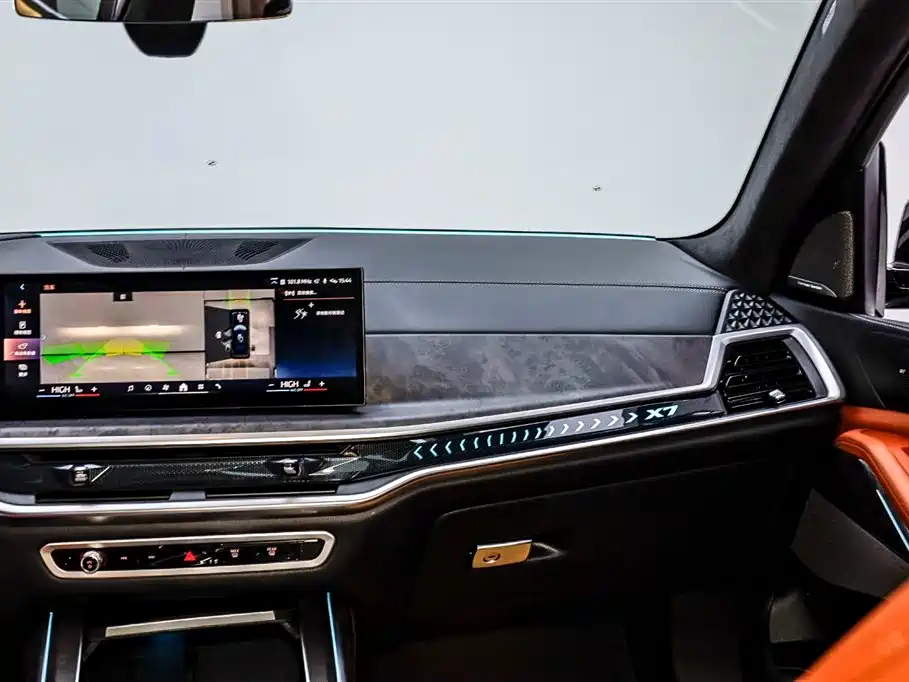 BMW X7 2023 xDrive40i Exclusive Luxury Package фото 11