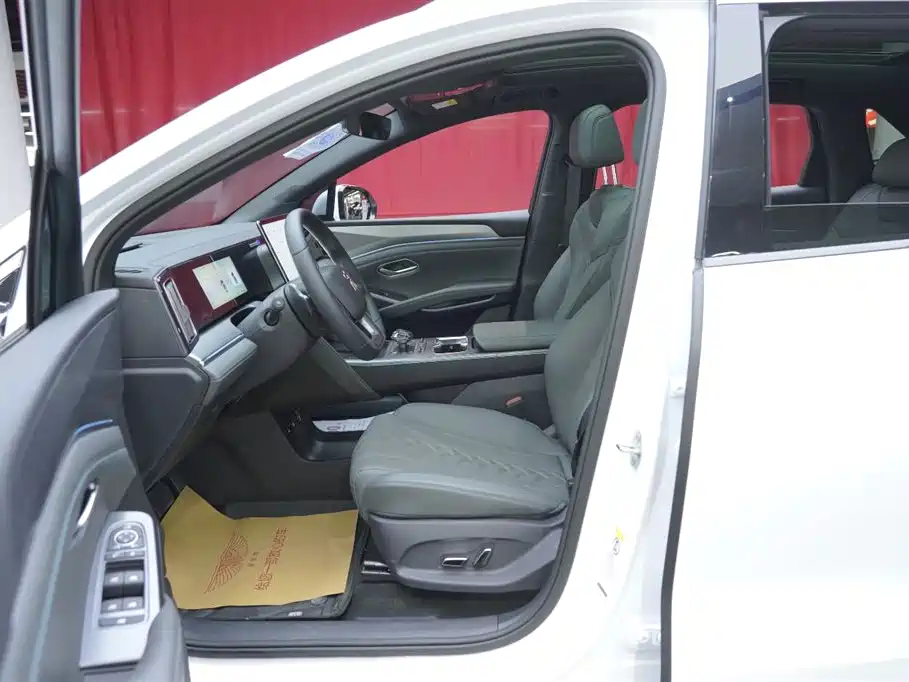 BYD Song L DM-i 2025 Smart Drive 160km Premium фото 6