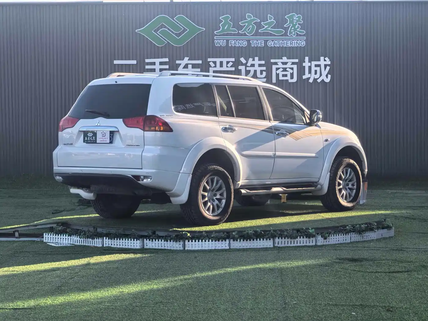 Mitsubishi Pajero Sport 2013 3.0L Automatic 4WD Flagship фото 17