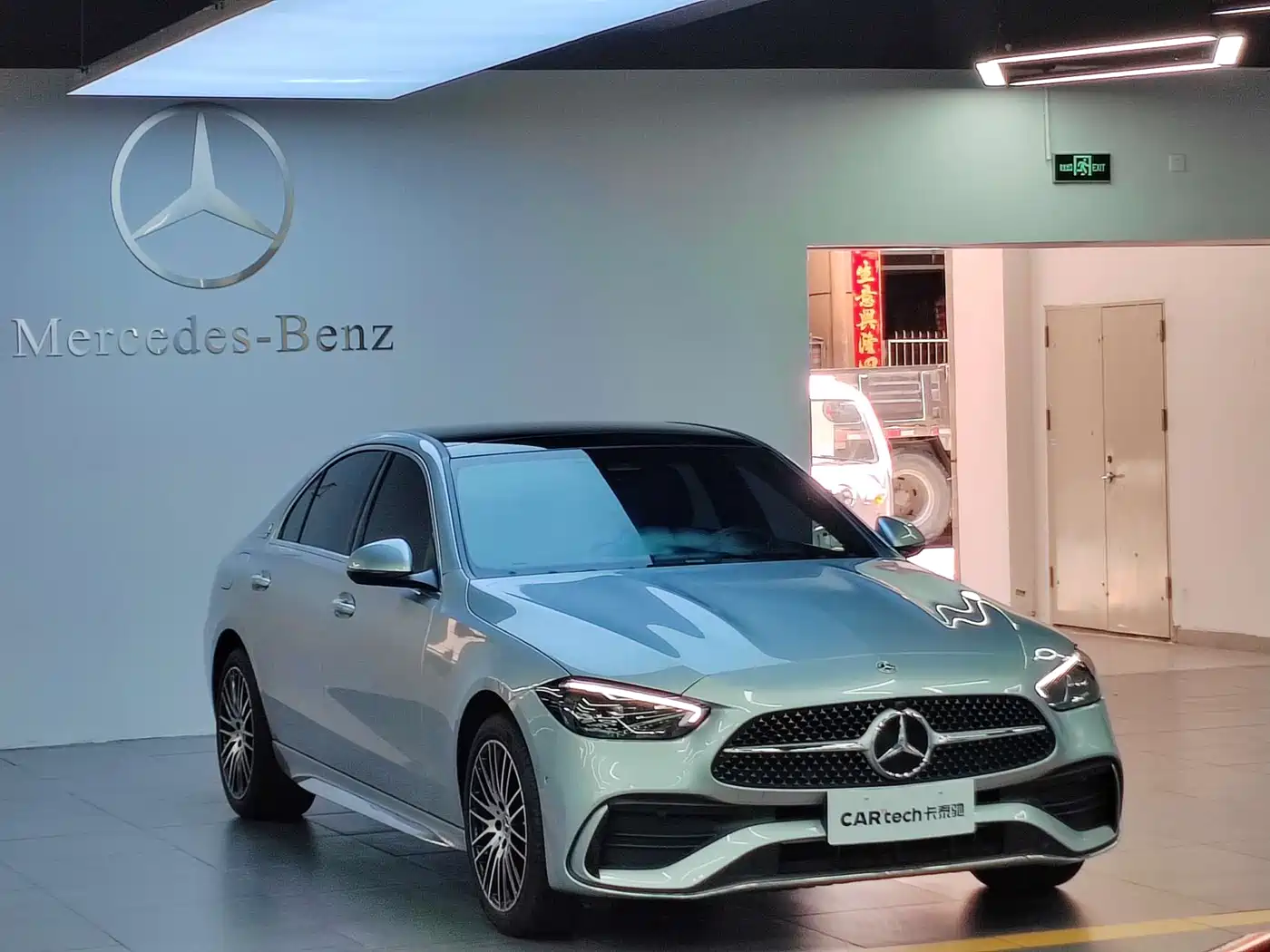 MERCEDES-BENZ CLASS C