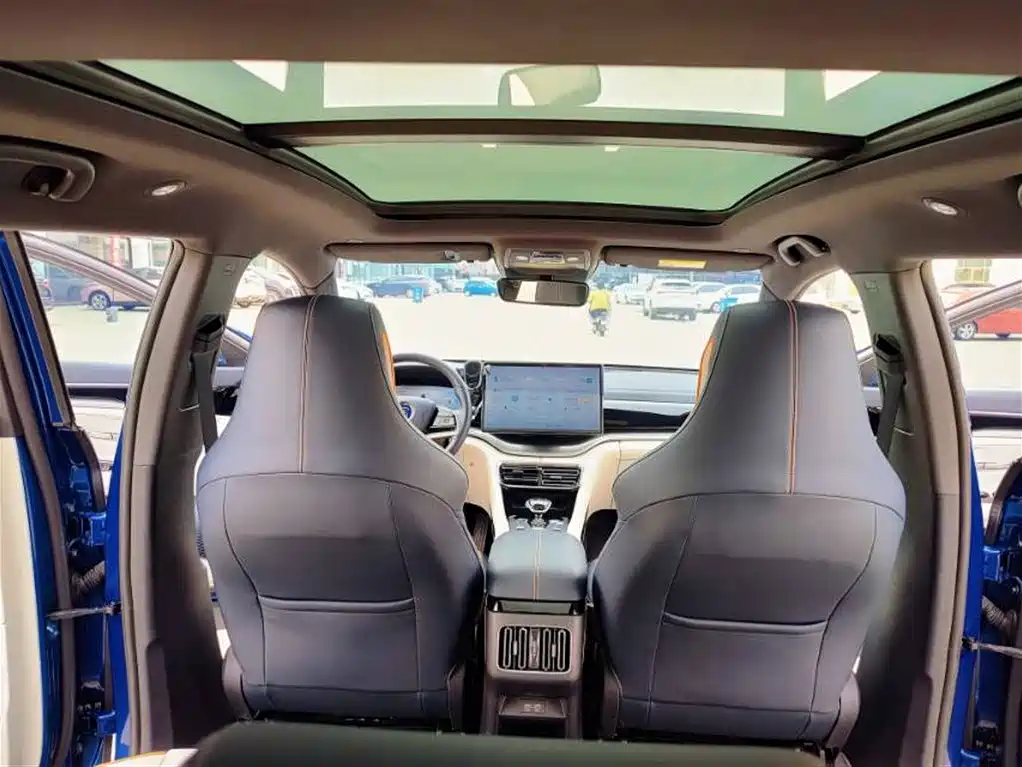 BYD Song PLUS PHEV 2021 DM-i 110KM Flagship фото 9