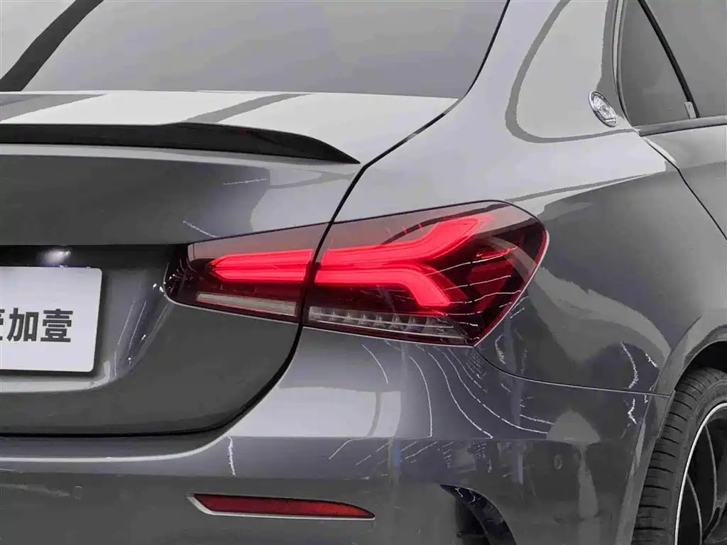 Mercedes-Benz A-Class AMG 2020 AMG A 35 L 4MATIC фото 20