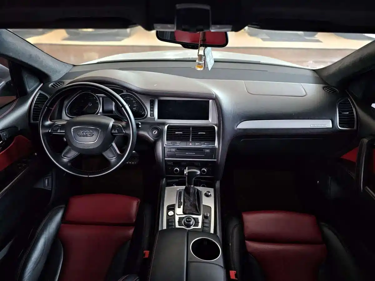 Audi Q7 2012 3.0 TFSI Exclusive (200kW) фото 11