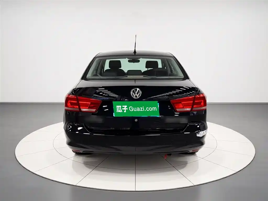 Volkswagen Santana 2015 1.6L Manual Trend Edition фото 4