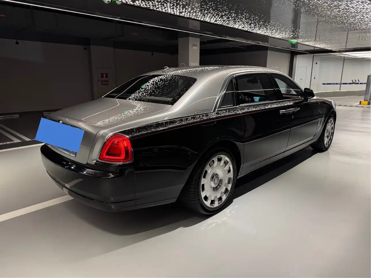 Rolls-Royce Ghost 2014 2014 6.6T Extended Edition