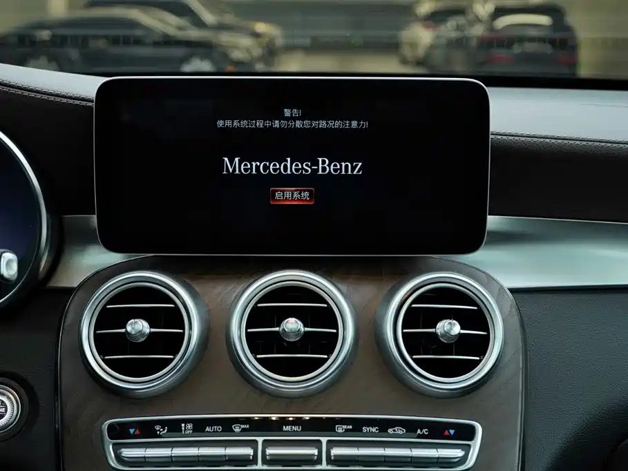 Mercedes-Benz GLC 2020 GLC 300 L 4MATIC Dynamic фото 18