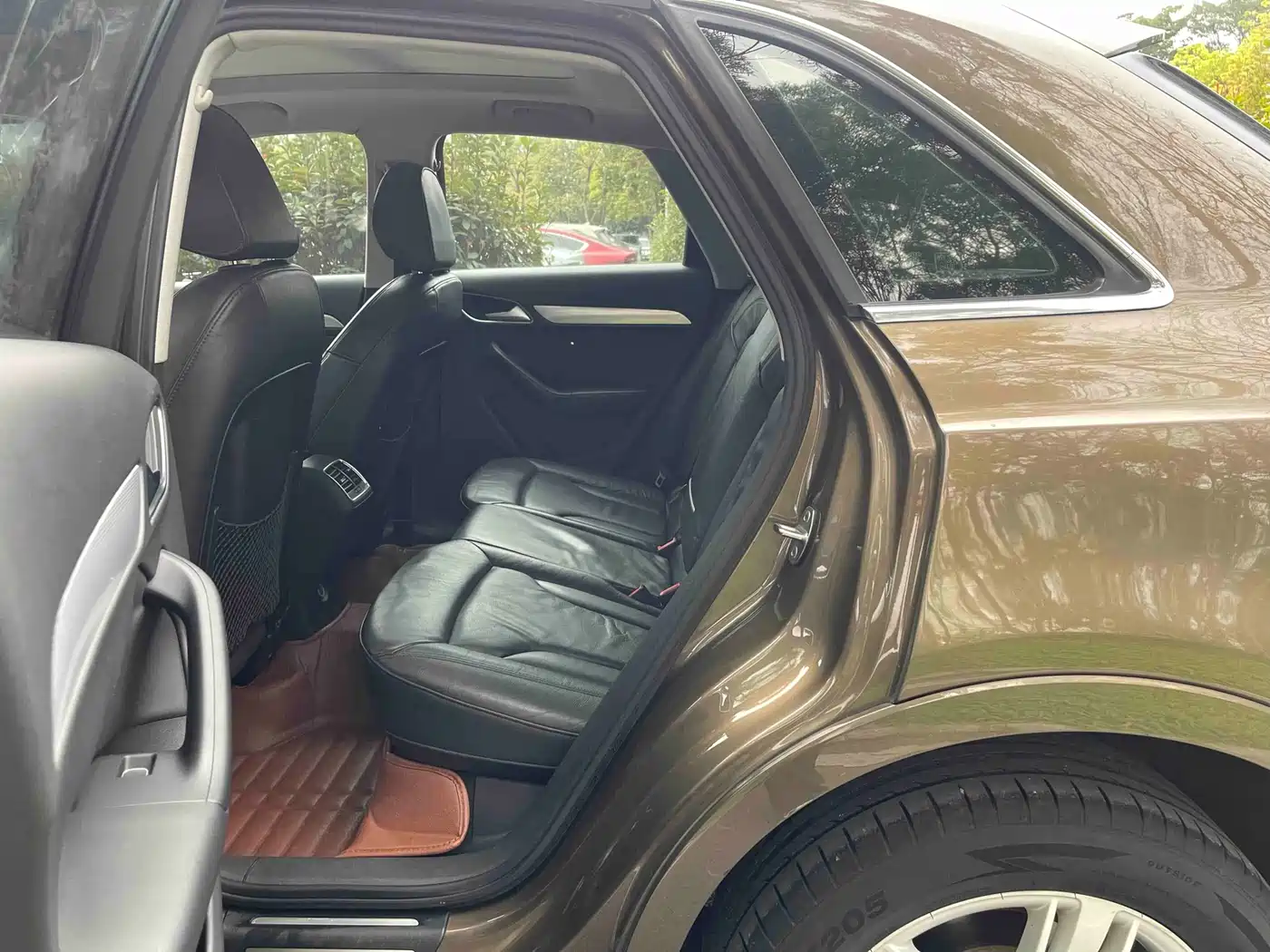 Audi Q3 2015 35 TFSI Comfort фото 8