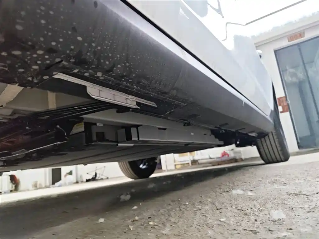 BYD Qin PLUS 2026 DM-i Smart Edition 128KM Progressive фото 22