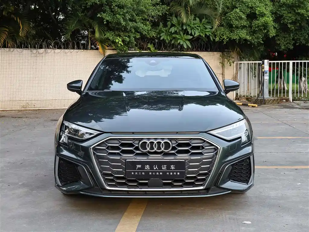 Audi A3 2021 Sportback 35 TFSI Fashion Sport фото 2
