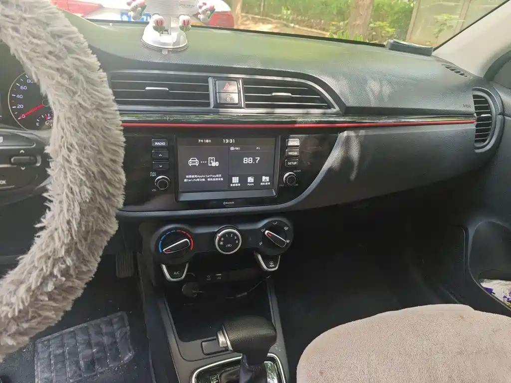 Kia KX CROSS 2018 2017 1.4L AT GLS