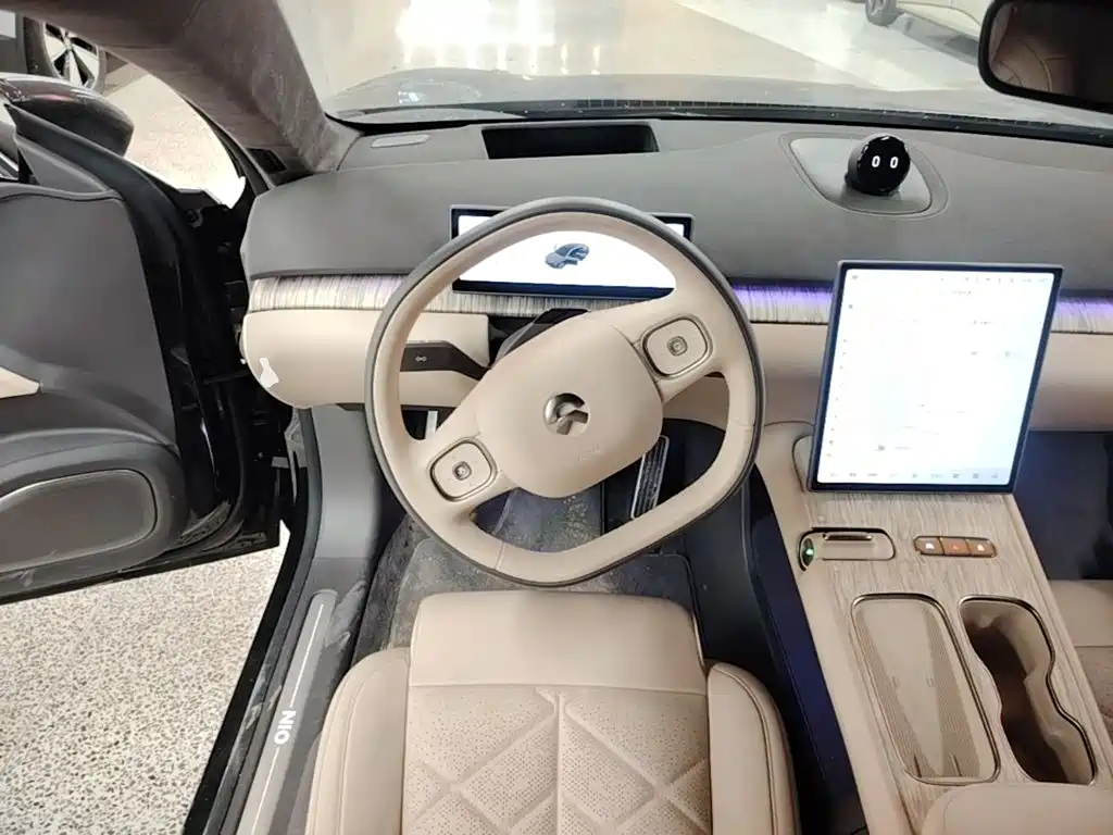 NIO ET7 2025 2024 75kWh Executive Edition