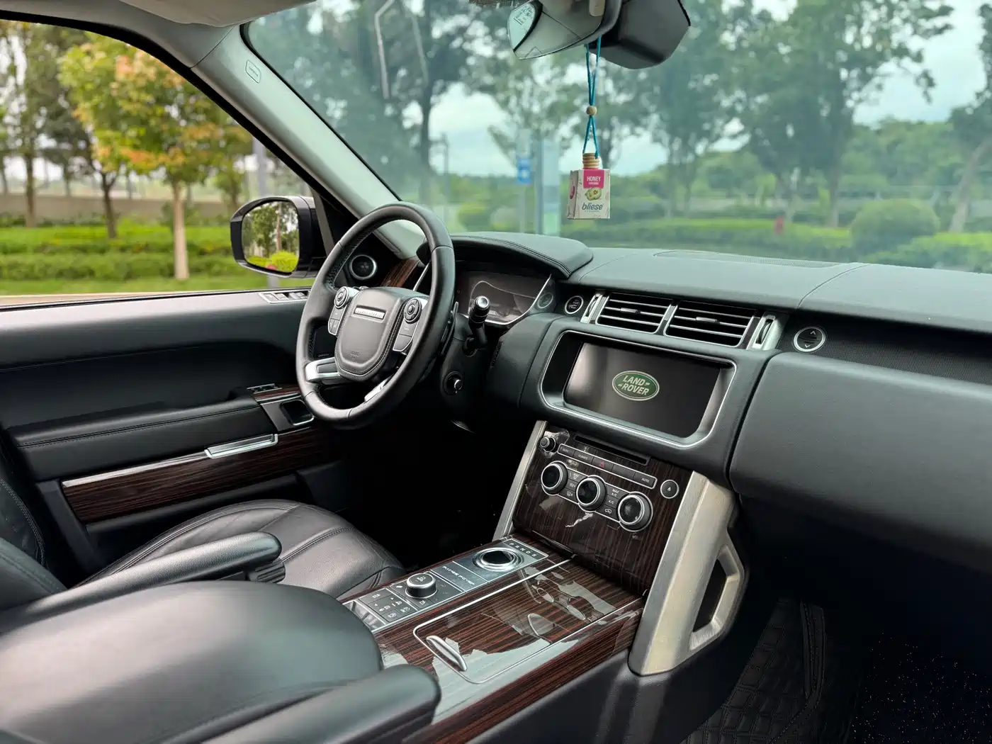 Land Rover Range Rover 2015 3.0 TDV6 Vogue фото 11