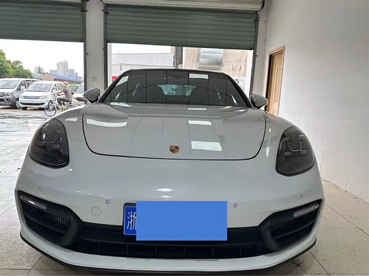 Porsche Panamera 2022 Panamera 2.9T Platinum Edition фото 2